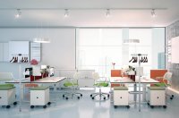 Unilux SPIRIT Garderobenst&auml;nder metallgrau, Kleiderstange mit Standfu&szlig; (50 x 50 cm), 6 Holzb&uuml;gel inklusive, 175 cm hoch